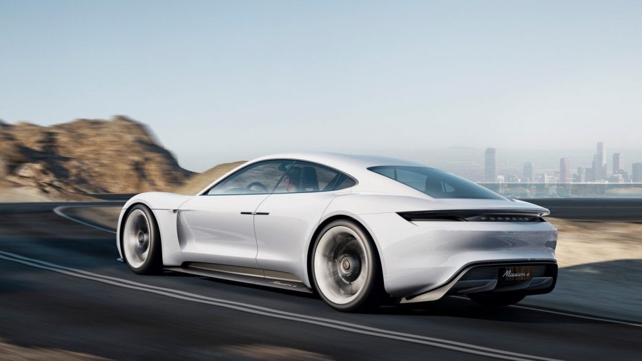 1141643-mission-e-concept-car-2015-porsche-ag-e1574476906920-1-930x524-1731917539.jpg