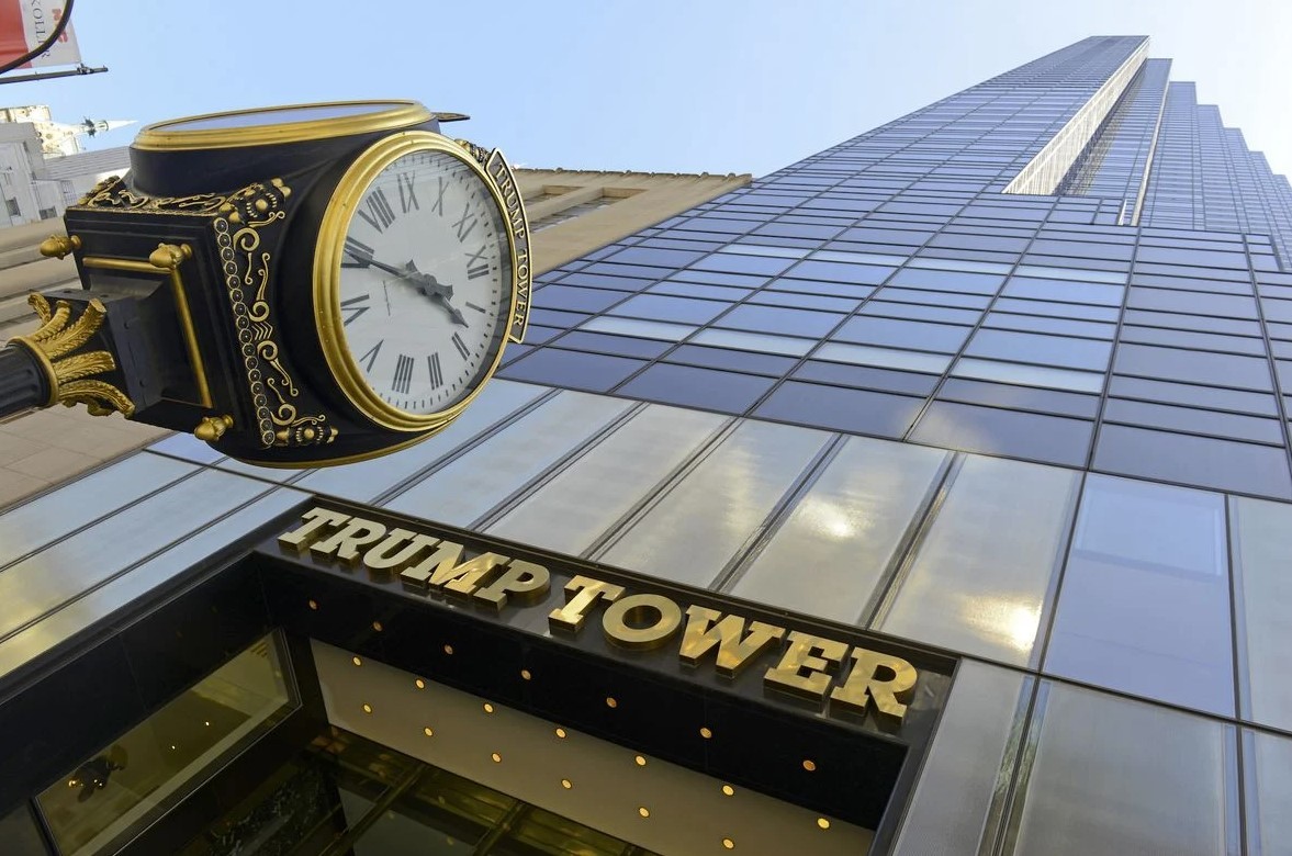 tu-tay-trang-mien-tay-den-chinh-phuc-pho-wall-ty-phu-goc-viet-choi-lon-mua-penthouse-nghin-ty-cua-trump2-1747055064.jpg