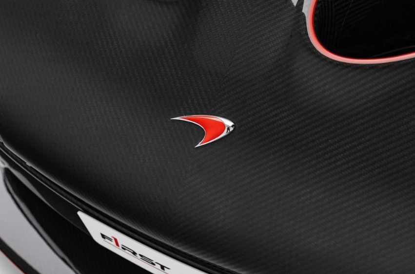 sieu-xe-mclaren-p1-carbon-series-gia-hon-31-trieu-usd-hang-hiem-chi-5-chiec-toan-cau3-1748322481.jpg