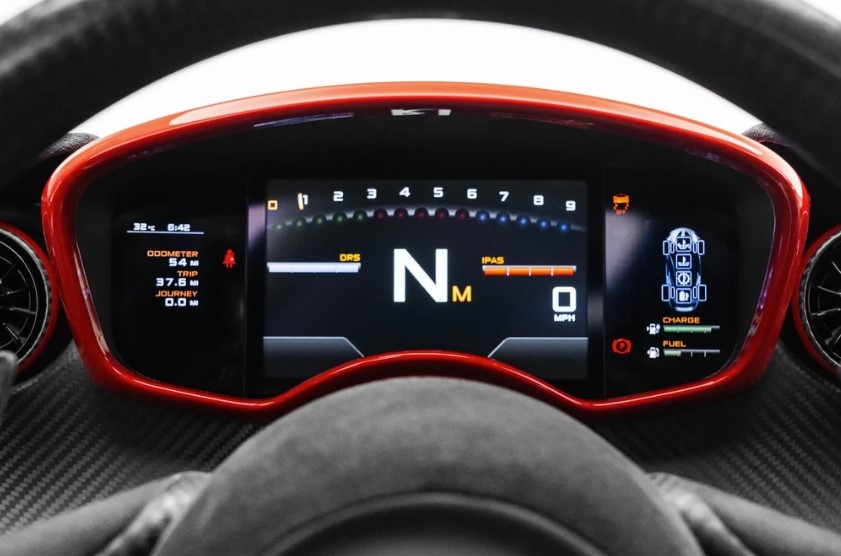 sieu-xe-mclaren-p1-carbon-series-gia-hon-31-trieu-usd-hang-hiem-chi-5-chiec-toan-cau7-1748322481.jpg