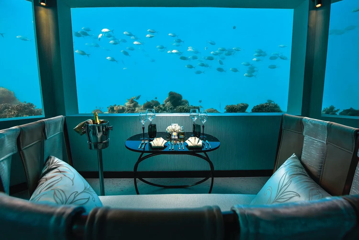 m6m-restaurant-maldives-1749127253.webp