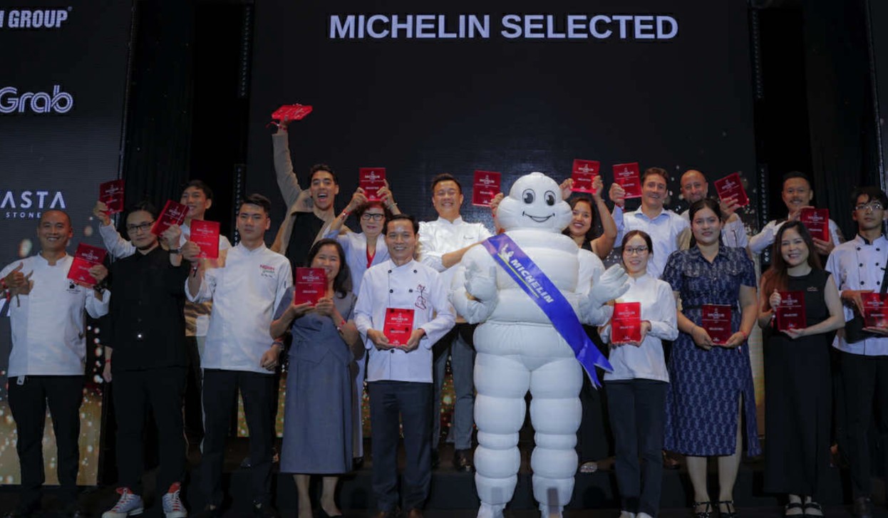 hai-nha-hang-o-ha-noi-lan-thu-3-lien-tiep-duoc-michelin-vinh-danh-khang-dinh-chat-luong-am-thuc-viet-tu-nong-trai-xanh2-1749189830.jpg