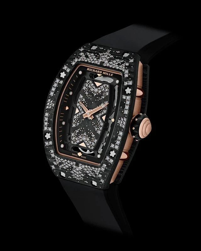 richard-mille-ra-mat-bo-suu-tap-rm-07-01-intergalactic-nhung-che-tac-mang-ca-ngan-ha-vao-vu-tru-dong-ho-xa-xi-1-1-1754920322.webp