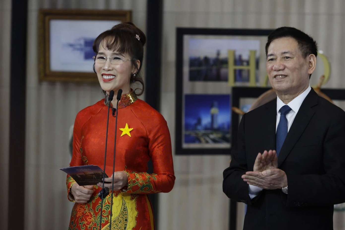 ba-ty-phu-usd-viet-nam-xuat-hien-tai-su-kien-khoi-cong-khanh-thanh-250-du-an3-1755588697.jpg