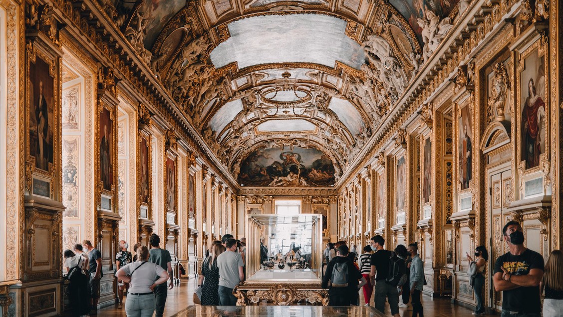 louvre-paris-galerie-dapollon-big-1758187036.jpg