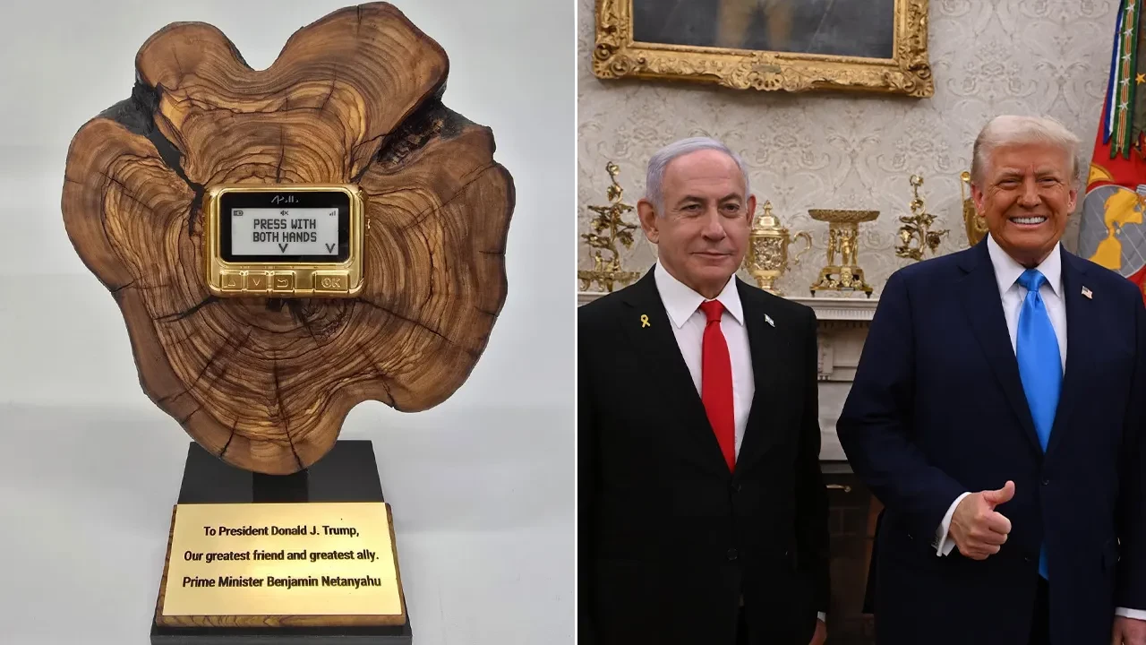trump-netanyahu-award-split-1762871886.webp