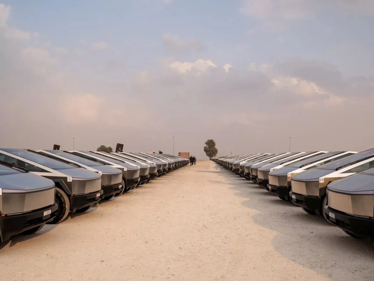 tesla-cybertruck-uae-3-scaled-1769523367.webp