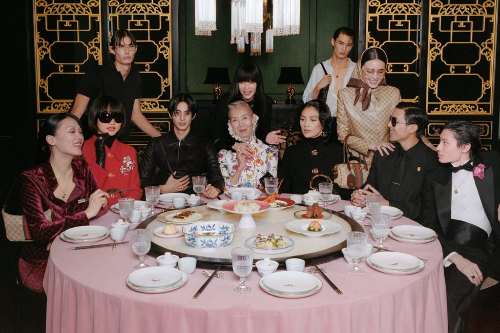 Burberry, Loro Piana và loạt tên tuổi xa xỉ đồng loạt ra mắt chiến dịch chào đón năm Bính Ngọ