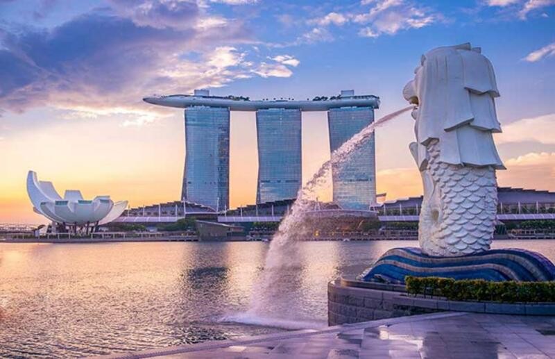 Có gì bên trong siêu khách sạn đắt nhất Singapore?