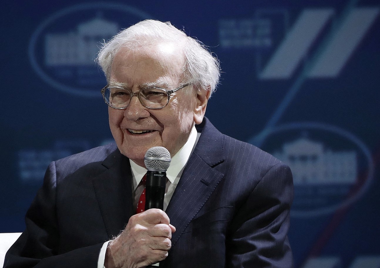 warren-buffett-bat-mi-bi-quyet-chon-vo-1747299616.jpg