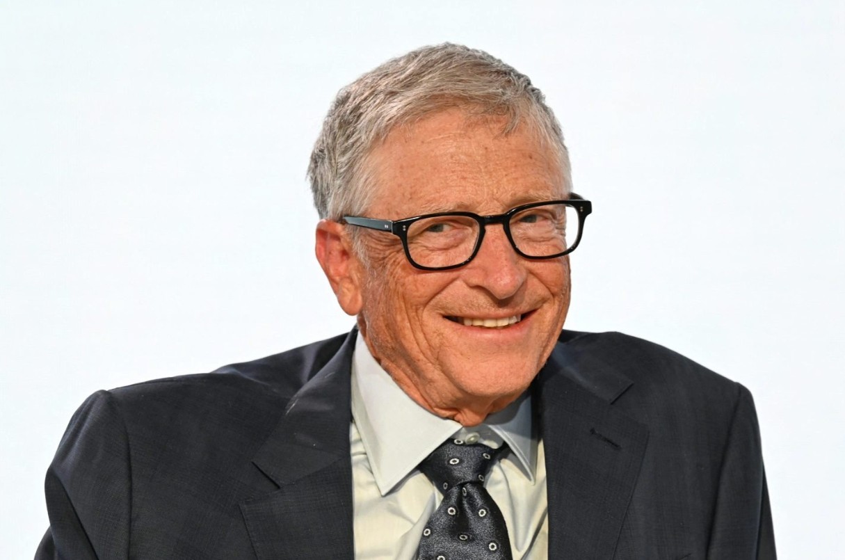bill-gates-rot-khoi-top-10-ty-phu-giau-nhat-hanh-tinh-mat-tien-nhung-duoc-gi-1752224052.jpg