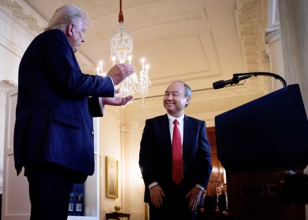 cach-ty-phu-masayoshi-son-chinh-phuc-donald-trump-ngay-tu-lan-gap-dau-tien-1756369541.jpg