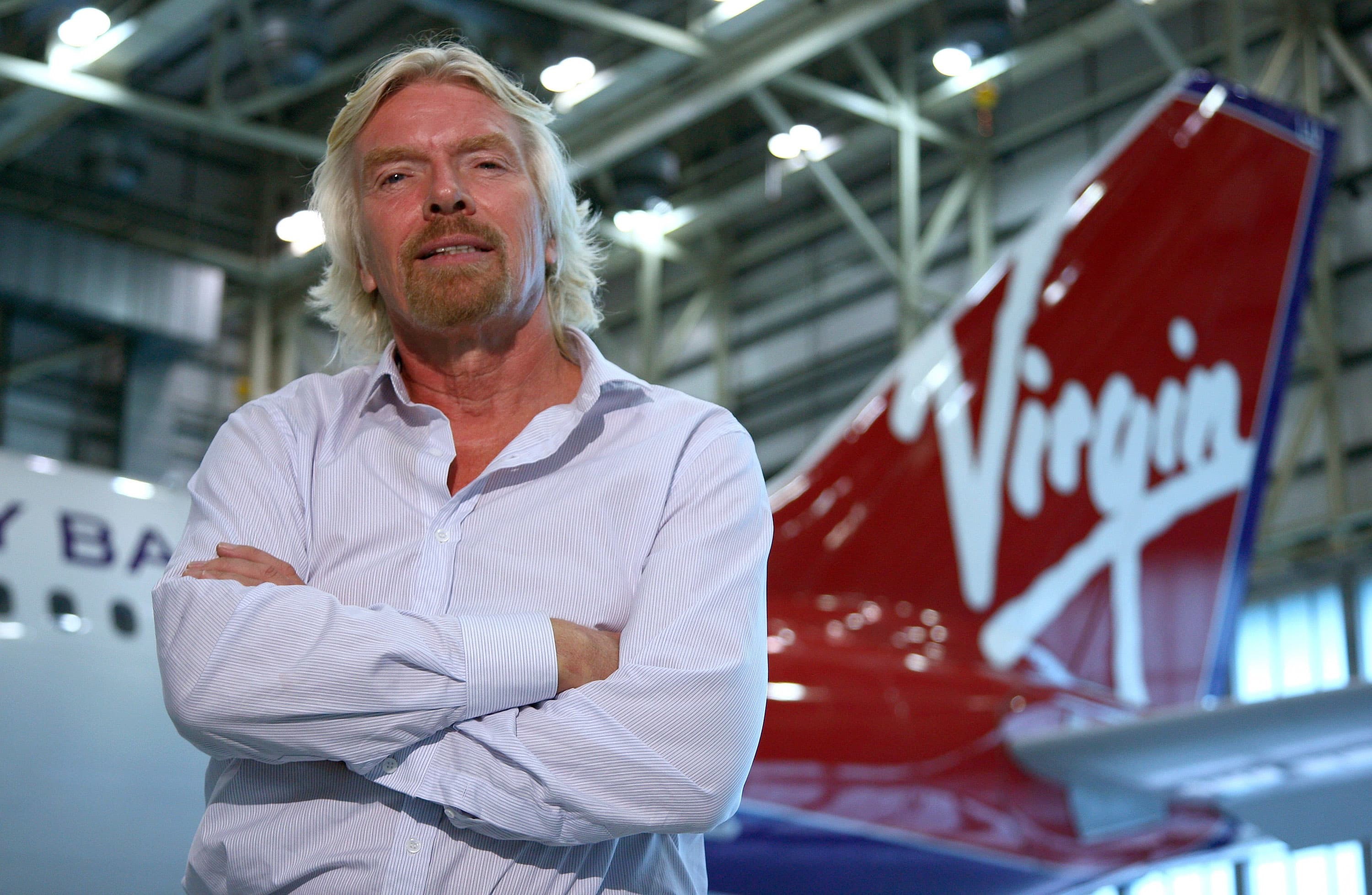 "Ngông cuồng" như tỷ phú tuổi Dần Richard Branson: "Trộm" tiền của mẹ để khởi nghiệp, làm toàn chuyện "khùng điên" nhưng vượt mặt cả ông chủ Amazon trong cuộc chơi hàng không vũ trụ