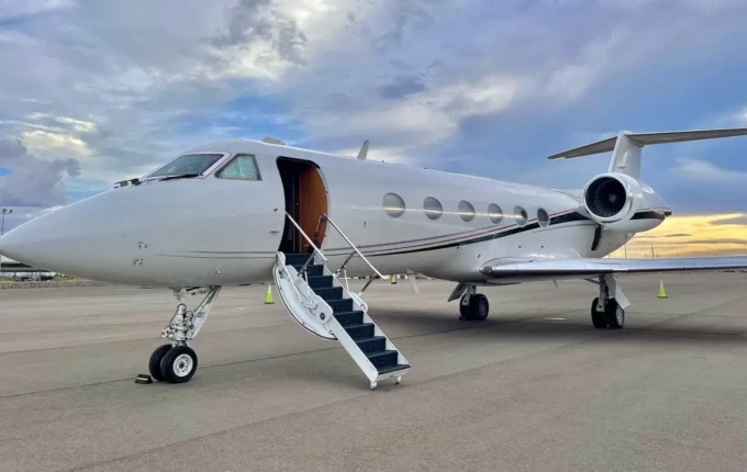 Nghề phi công riêng của giới siêu giàu: Đãi ngộ hấp dẫn nhưng áp lực cũng không hề nhỏ