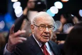 Bí mật tuổi 95: Warren Buffett duy trì lịch làm việc 5 ngày mỗi tuần
