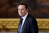Tỷ phú Elon Musk vượt mốc 800 tỷ USD sau thương vụ SpaceX – xAI