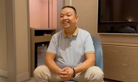 Đoàn tụ với mẹ ruột sau 33 năm thất lạc, triệu phú tặng ngay biệt thự báo hiếu