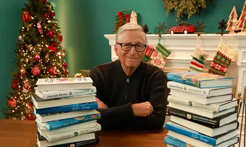 Bạn đang tìm sách để đọc trong mùa đông này? Hãy xem ngay 5 cuốn sách Bill Gates yêu thích nhất năm 2025