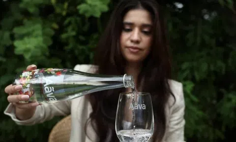Nước khoáng cao cấp trở thành biểu tượng địa vị mới của giới nhà giàu Ấn Độ