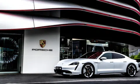 Xe sang BMW, Mercedes hay Porsche đều rơi vào 'hố đen'