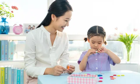 Nghề kiếm trăm triệu mỗi tháng nhờ đào tạo trẻ nhà giàu: Thị trường cạnh tranh khốc liệt