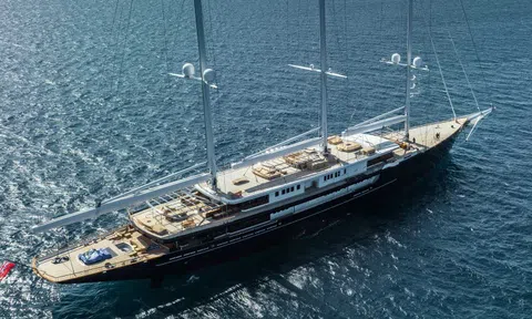 Monaco nói không với siêu du thuyền nửa tỷ đô của Jeff Bezos