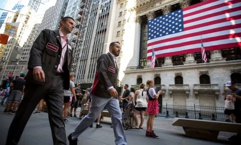 Giới siêu giàu Mỹ và nghệ thuật lách thuế