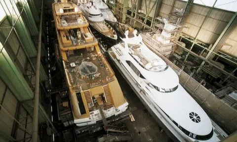 Chi phí bảo dưỡng xe của bạn là bao nhiêu? Một người đàn ông đã chi hơn 1.000 tỷ đồng để bảo dưỡng siêu du thuyền trị giá 13.000 tỷ đồng của mình