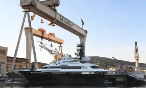 Cách người giàu tiêu tiền: Ông chủ Meta chi gần 7 tỷ đồng cho một lần đổ xăng siêu du thuyền