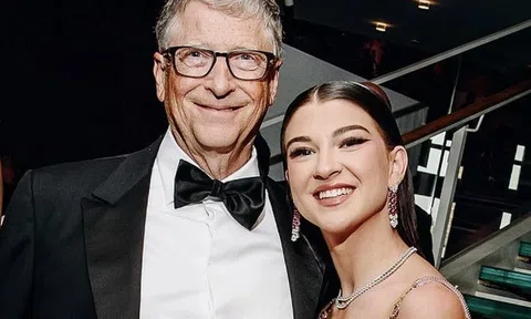 Không tiền tỷ, chỉ có lời khuyên: Cách Bill Gates đứng sau sự nghiệp khởi đầu của con gái Phoebe
