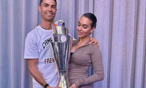 Vì sao Ronaldo vẫn chưa chịu cưới Georgina Rodríguez?