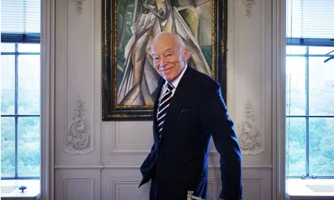 Huyền thoại Leonard Lauder của Estée Lauder qua đời ở tuổi 92