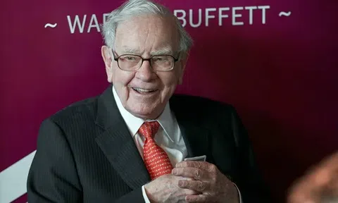Tỷ phú Warren Buffett quyên góp kỷ lục 6 tỷ USD