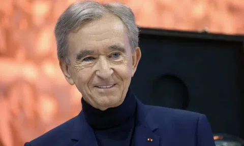 Tỷ phú Bernard Arnault lội ngược dòng ngoạn mục, củng cố vị thế tỷ phú giàu nhất ngành xa xỉ toàn cầu