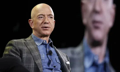 Tỷ phú Jeff Bezos giải mã stress theo cách ít ai ngờ tới