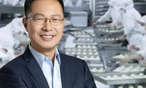 Tỷ phú bánh bao ở nhà thuê dù giàu có, tuyên bố không để lại tài sản cho con