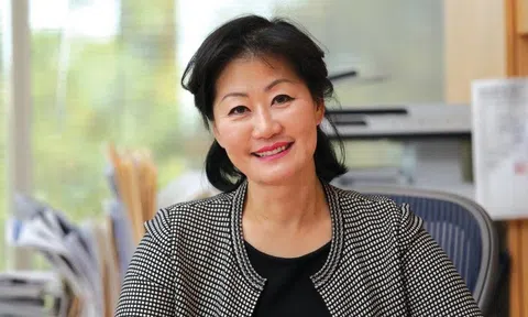 Cách người phụ nữ Hàn Quốc đầu tiên tốt nghiệp Harvard trở thành nữ tỷ phú tự thân giàu thứ 6 tại Mỹ