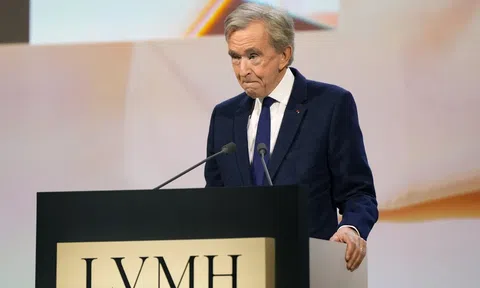 Bernard Arnault đối mặt khủng hoảng lớn nhất sau 36 năm dẫn dắt đế chế LVMH