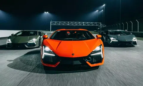 Lamborghini sắp ra mắt mẫu xe với động cơ mạnh nhất từng sản xuất trong lịch sử của hãng