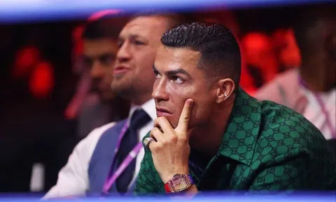 5 siêu phẩm đồng hồ tiết lộ "gu" chi tiêu của Ronaldo