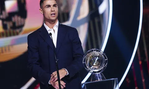 Khám phá đế chế tỷ bảng của Ronaldo: Bất động sản, thời trang, siêu xe và mạng xã hội