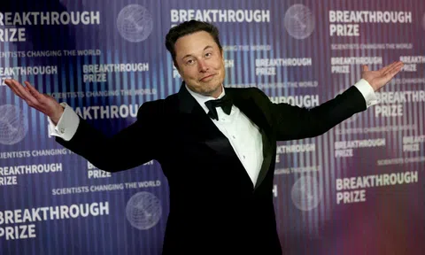 Bạn nghĩ Elon Musk có thể mua được gì với 1.000 tỷ USD tiền lương?