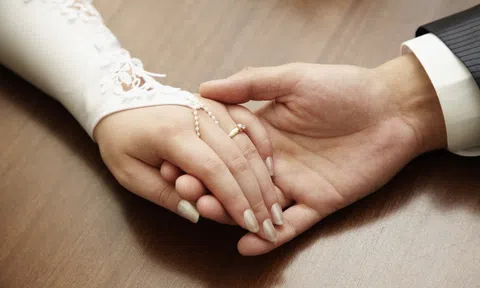 Tiêu chuẩn chọn vợ/chọn chồng của giới siêu giàu Hàn Quốc