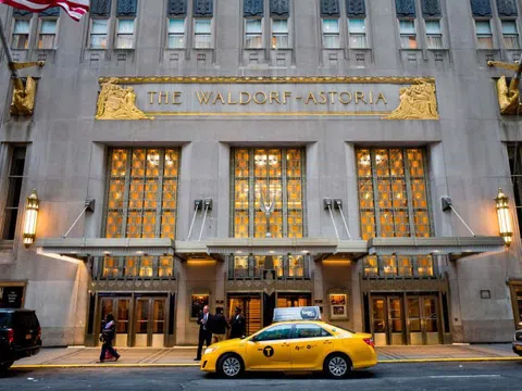 Bỏ ra 1 tỷ đô la chỉ để tu sửa, khách sạn xa xỉ Waldorf Astoria lột xác thế nào