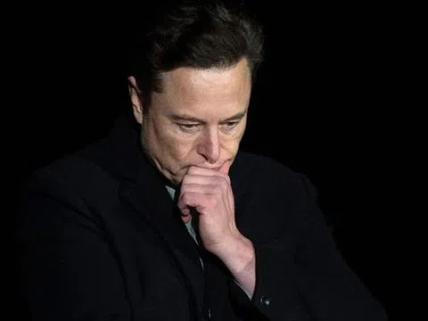 Lý do Elon Musk bị loại khỏi danh sách tỷ phú trên 200 tỷ USD