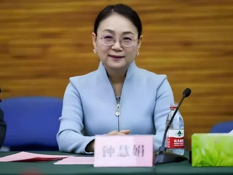 Ai đang nắm giữ vị trí người phụ nữ giàu có nhất Trung Quốc