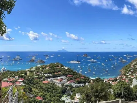 Giới thượng lưu tụ tập đón năm mới ở đâu? Những hình ảnh độc quyền từ bên trong