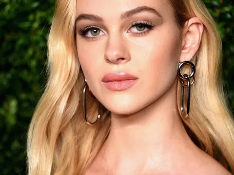 Chân dung ái nữ gia tộc đầu tư lừng danh bậc nhất nước Mỹ khiến nhà Beckham lo ngại