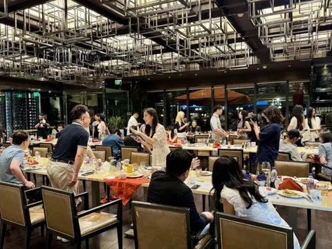 Nghịch lý của giới nhà giàu Trung Quốc: Tiền nhiều nhưng vẫn cô đơn