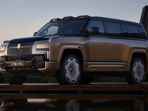 Bentley Bentayga phiên bản 'Trung Quốc' vừa ra mắt mạnh hơn cả Bugatti Chiron